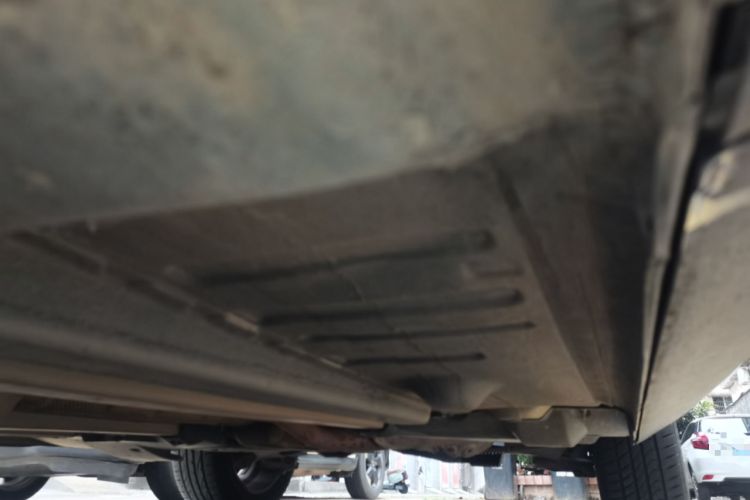 Used Peugeot 3008 2015 2.0L Manual Classic Edition Chassis Front Left