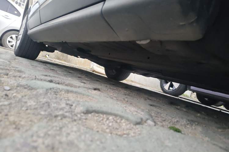 Used Peugeot 3008 2015 1.6THP Automatic Prestige Edition Chassis Front Right