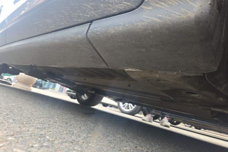 Used Peugeot 3008 2015 2.0L Automatic Trend Edition Chassis Front Right