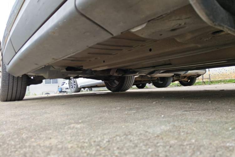 Used Peugeot 3008 2015 2.0L Automatic Classic Edition Chassis Front Right