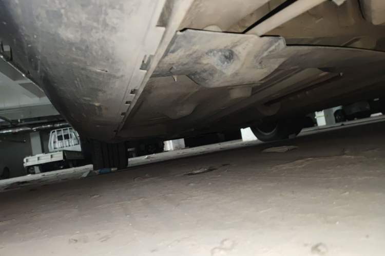 Used Peugeot 3008 2015 1.6THP Automatic Classic Edition Chassis Rear Left