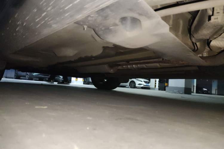 Used Peugeot 3008 2015 1.6THP Automatic Classic Edition Chassis Rear Left