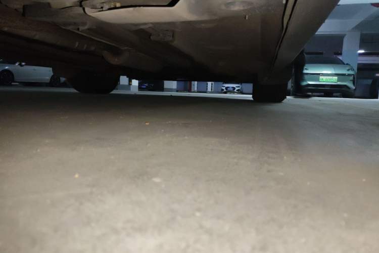 Used Peugeot 3008 2015 1.6THP Automatic Classic Edition Chassis Rear Right