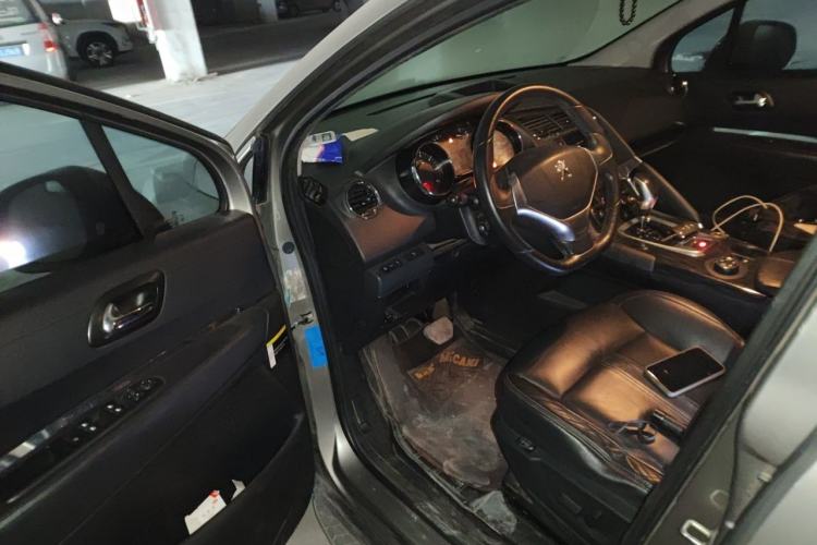 Used Peugeot 3008 2015 1.6THP Automatic Classic Edition Driver Seat