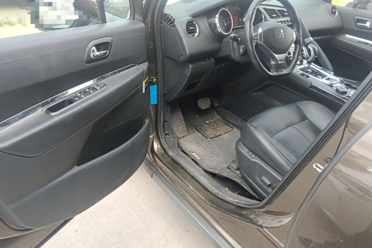 Used Peugeot 3008 2015 1.6THP Automatic Prestige Edition Driver Seat
