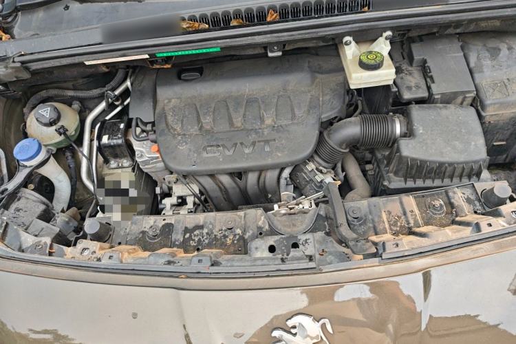 Used Peugeot 3008 2015 2.0L Automatic Trend Edition Engine Bay