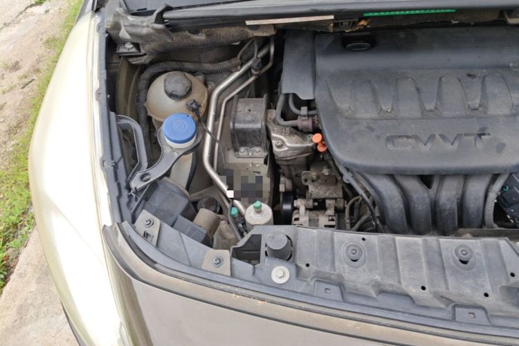 Used Peugeot 3008 2015 2.0L Automatic Classic Edition Engine Bay Right