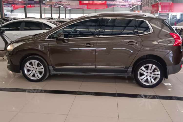 Used Peugeot 3008 2015 2.0L Automatic Trend Edition Exterior 3