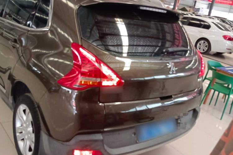 Used Peugeot 3008 2015 2.0L Automatic Trend Edition Exterior 4