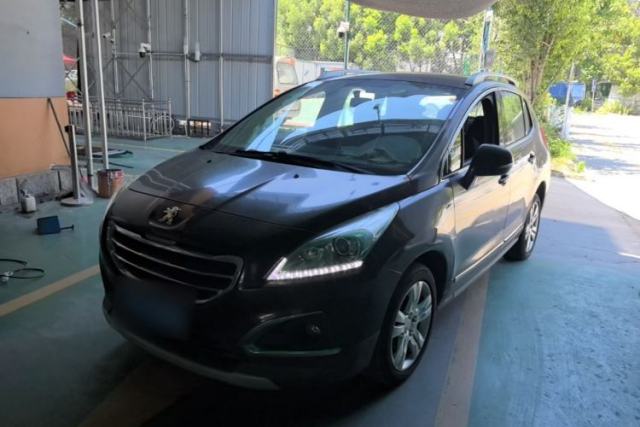 Used Peugeot 3008 2015 1.6THP Automatic Classic Edition