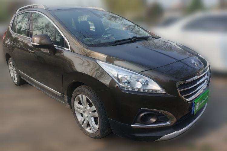Used Peugeot 3008 2015 1.6THP Automatic Prestige Edition Front Right 45 Deg