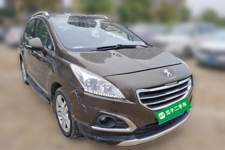 Used Peugeot 3008 2015 2.0L Automatic Classic Edition Front Right 45 Deg