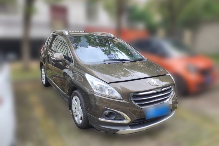 Used Peugeot 3008 2015 1.6THP Automatic Prestige Edition Front Right 45 Deg