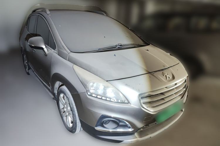 Used Peugeot 3008 2015 1.6THP Automatic Classic Edition Front Right 45 Deg