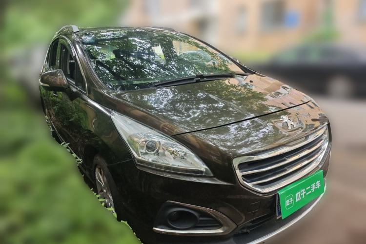 Used Peugeot 3008 2015 2.0L Manual Classic Edition Front Right 45 Deg