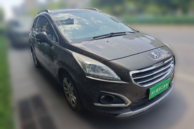 Used Peugeot 3008 2015 1.6THP Automatic Classic Edition Front Right 45 Deg