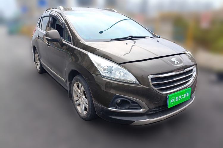 Used Peugeot 3008 2015 2.0L Manual Classic Edition Front Right 45 Deg