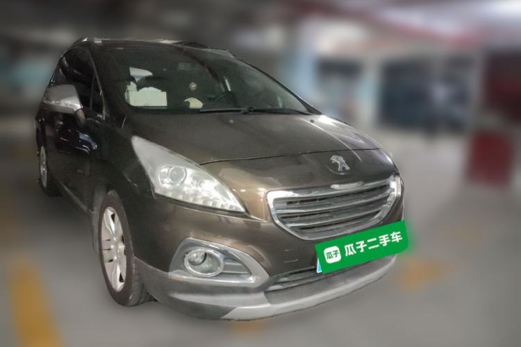 Used Peugeot 3008 2015 1.6THP Automatic Classic Edition Front Right 45 Deg