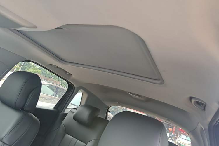 Used Peugeot 3008 2015 2.0L Automatic Classic Edition Headliner