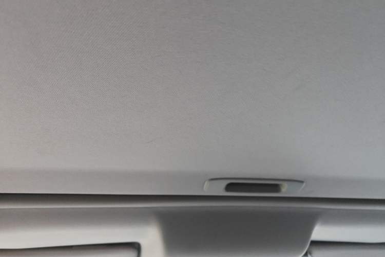 Used Peugeot 3008 2015 2.0L Automatic Classic Edition Headliner