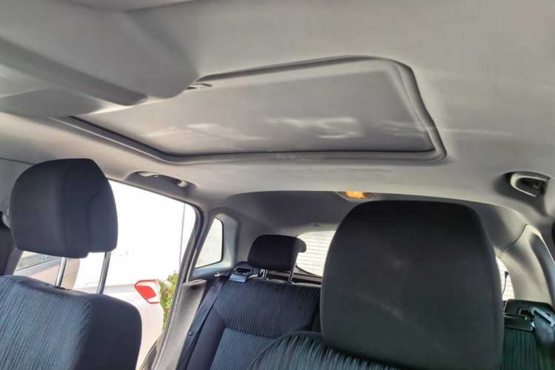 Used Peugeot 3008 2015 2.0L Automatic Classic Edition Headliner