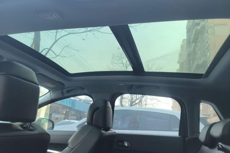 Used Peugeot 3008 2015 1.6THP Automatic Prestige Edition Headliner