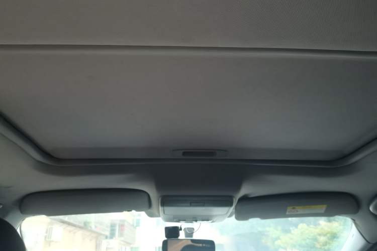 Used Peugeot 3008 2015 2.0L Manual Classic Edition Headliner