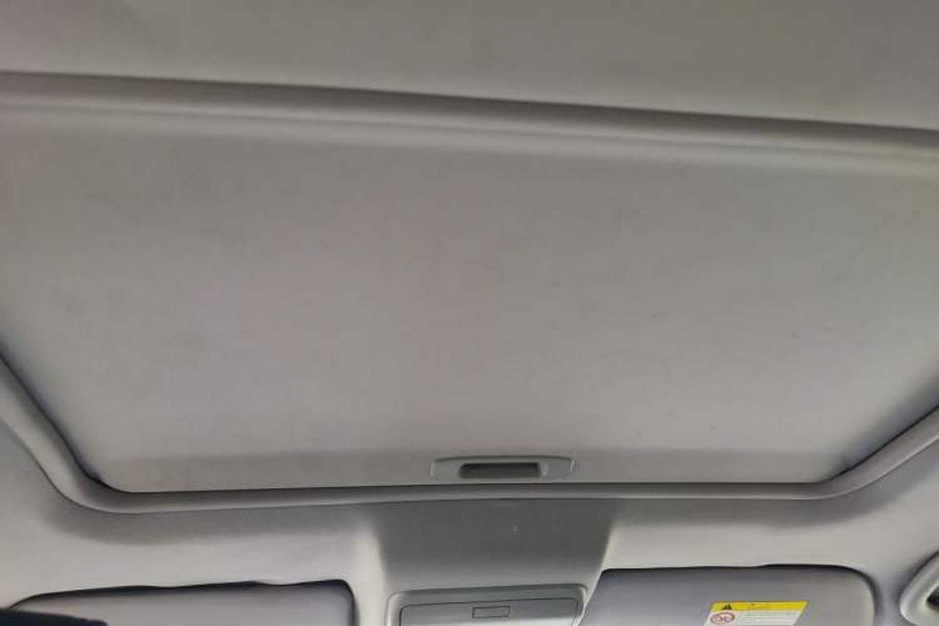 Used Peugeot 3008 2015 2.0L Manual Classic Edition Headliner