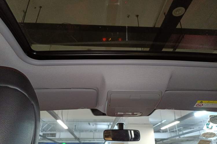 Used Peugeot 3008 2015 2.0L Automatic Trend Edition Headliner