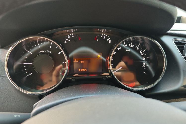 Used Peugeot 3008 2015 2.0L Automatic Trend Edition Instrument Cluster