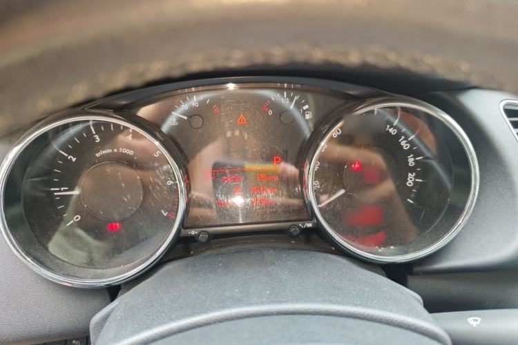 Used Peugeot 3008 2015 2.0L Automatic Trend Edition Instrument Cluster