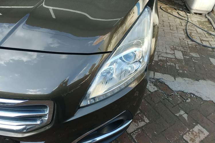 Used Peugeot 3008 2015 2.0L Automatic Classic Edition Left Front Headlight