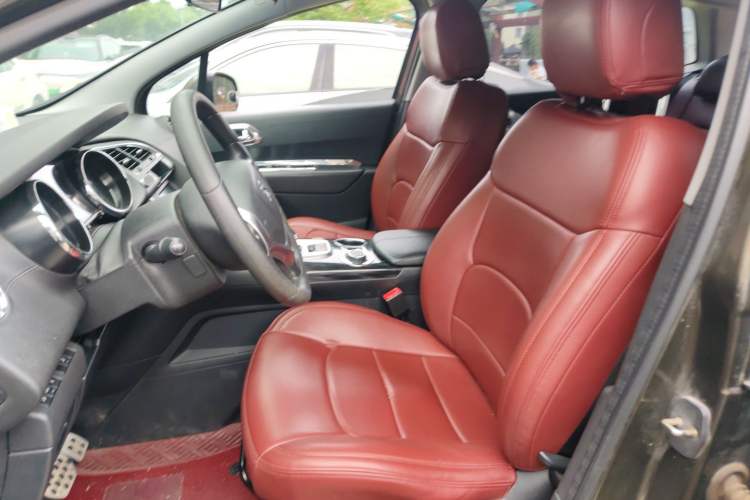 Used Peugeot 3008 2015 1.6THP Automatic Classic Edition Left Front Seat
