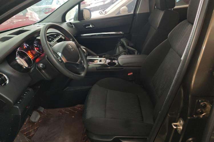 Used Peugeot 3008 2015 2.0L Automatic Classic Edition Left Front Seat