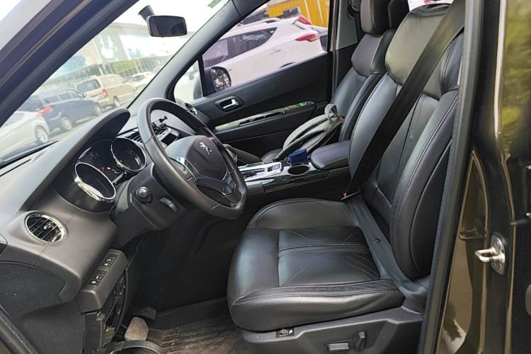 Used Peugeot 3008 2015 2.0L Automatic Trend Edition Left Front Seat
