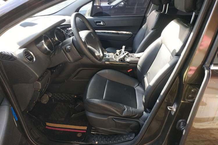 Used Peugeot 3008 2015 2.0L Automatic Classic Edition Left Front Seat