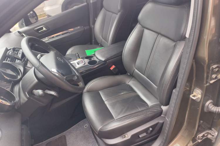 Used Peugeot 3008 2015 2.0L Automatic Trend Edition Left Front Seat