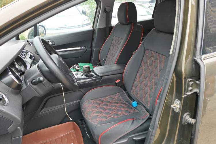 Used Peugeot 3008 2015 2.0L Automatic Classic Edition Left Front Seat