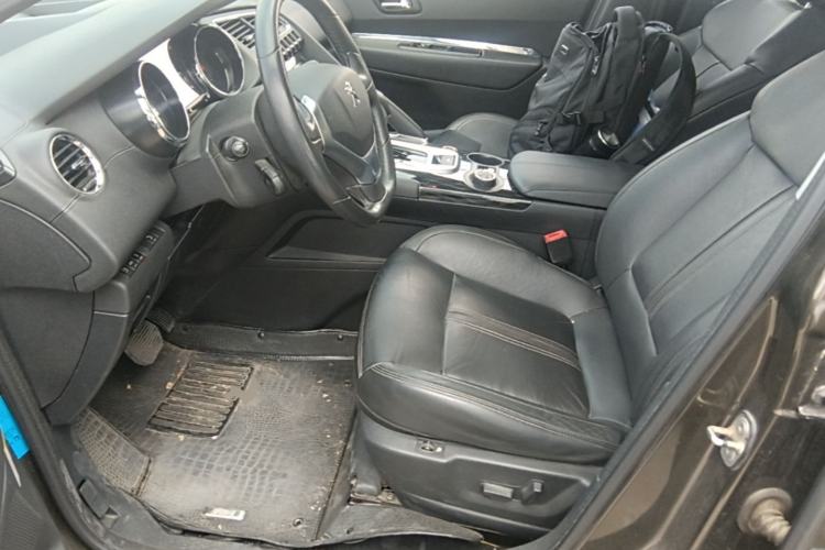 Used Peugeot 3008 2015 1.6THP Automatic Prestige Edition Left Front Seat