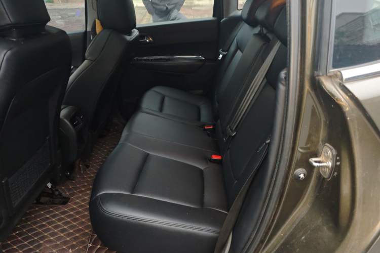 Used Peugeot 3008 2015 2.0L Automatic Classic Edition Left Rear Seat