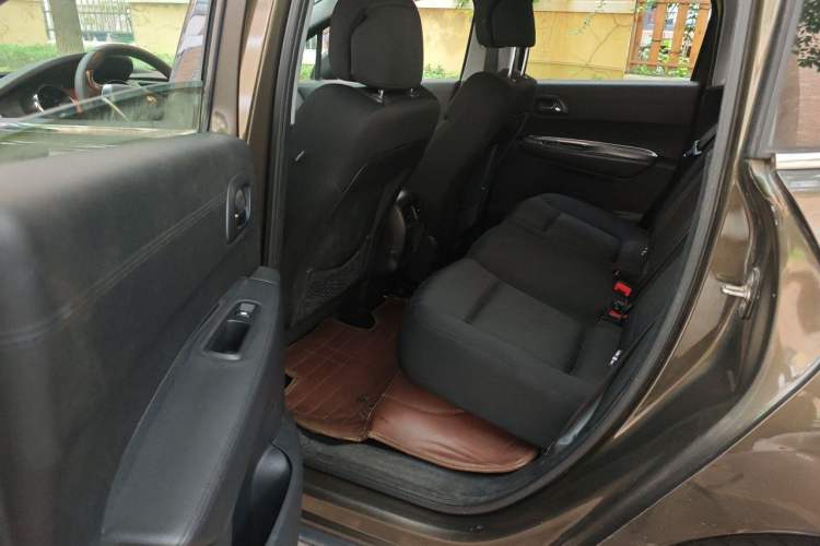 Used Peugeot 3008 2015 2.0L Manual Classic Edition Left Rear Seat