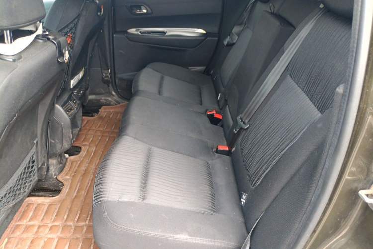 Used Peugeot 3008 2015 2.0L Manual Classic Edition Left Rear Seat