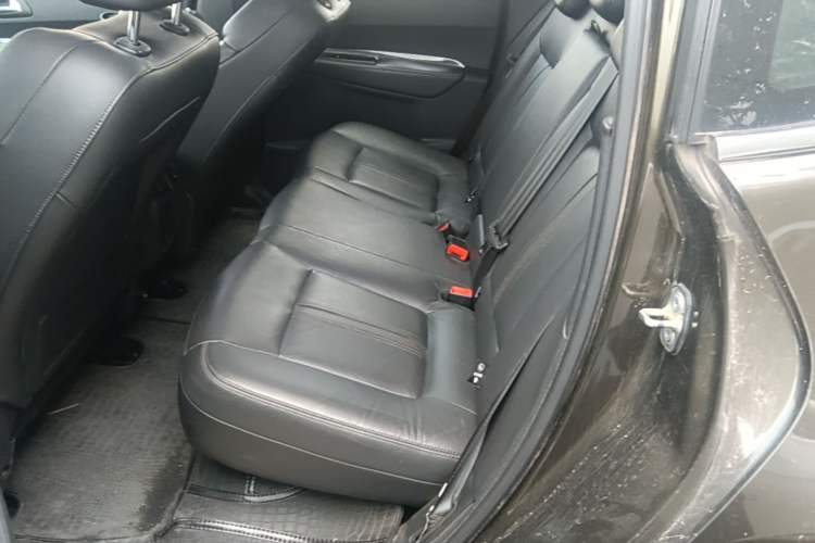 Used Peugeot 3008 2015 1.6THP Automatic Prestige Edition Left Rear Seat