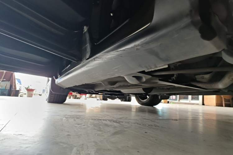 Used Peugeot 3008 2015 1.6THP Automatic Classic Edition Left Side Sill