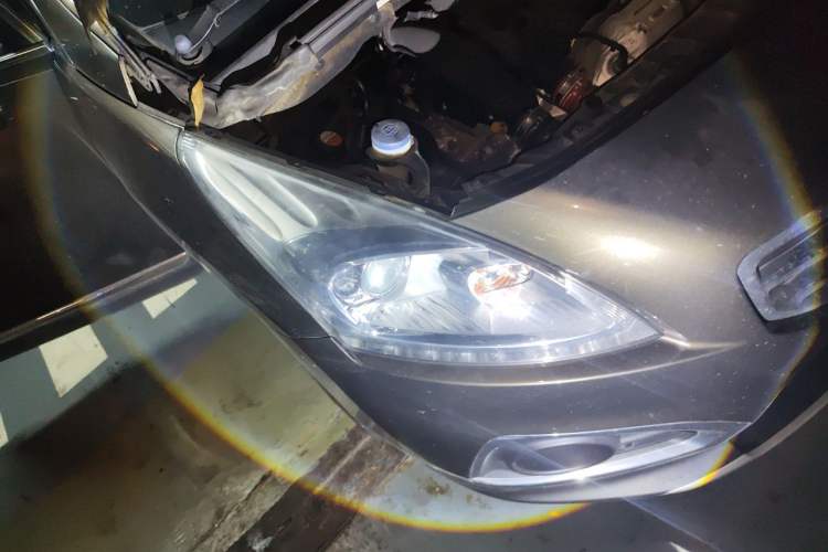 Used Peugeot 3008 2015 1.6THP Automatic Prestige Edition Right Front Headlight