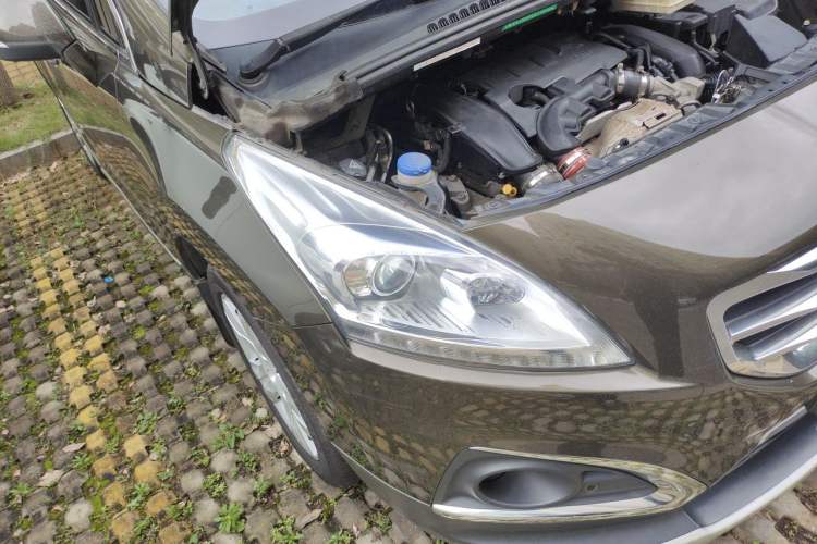 Used Peugeot 3008 2015 1.6THP Automatic Prestige Edition Right Front Headlight