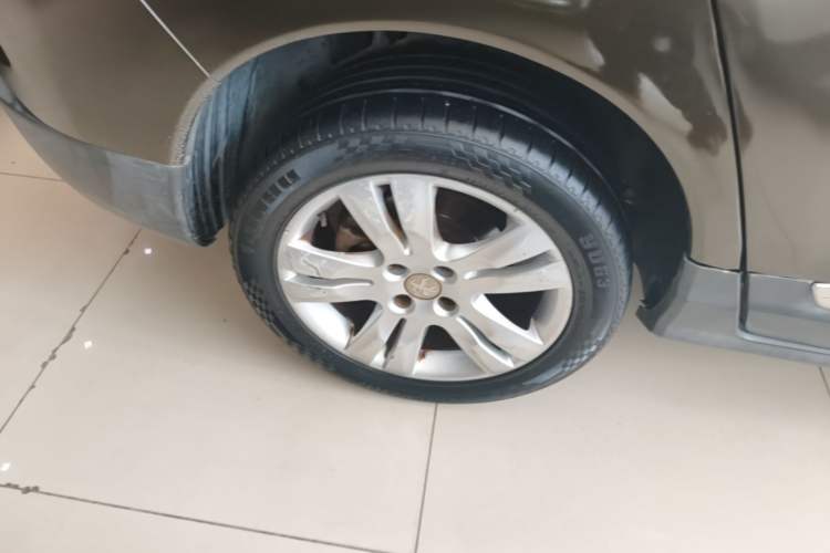 Used Peugeot 3008 2015 2.0L Automatic Classic Edition Right Rear Wheel Hub