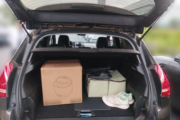 Used Peugeot 3008 2015 1.6THP Automatic Classic Edition Trunk