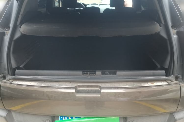Used Peugeot 3008 2015 2.0L Manual Classic Edition Trunk