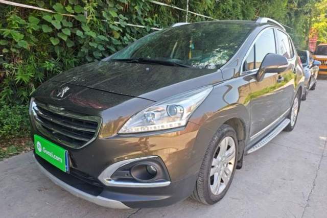 Ojetý Peugeot 3008 2015 1.6THP Automatic Prestige Edition